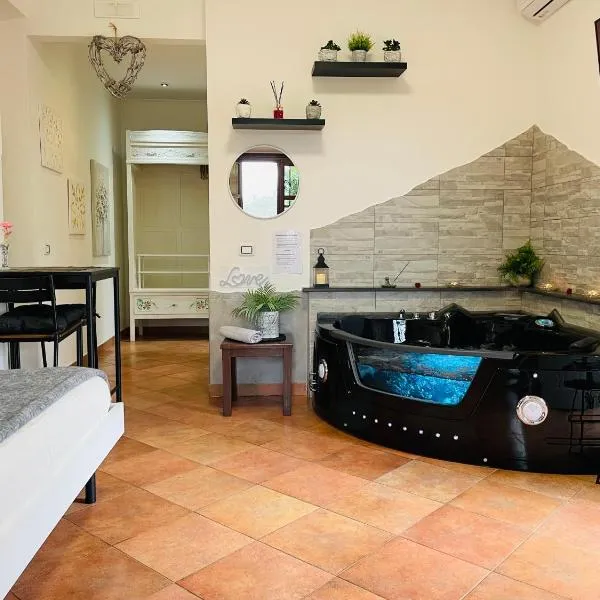 Room24 Relax & Wellness, Hotel in Genzano di Roma