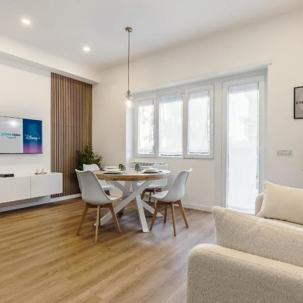 Monte Mario Aura - Modern Apartment, отель в Риме