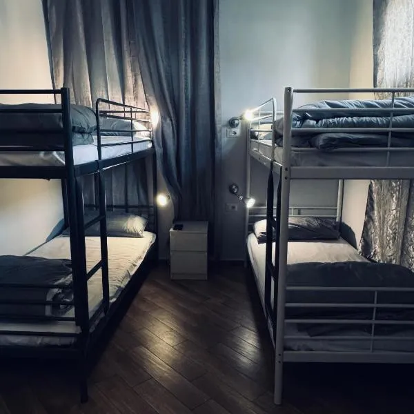 Gloria Hostel Milano、ミラノのホテル