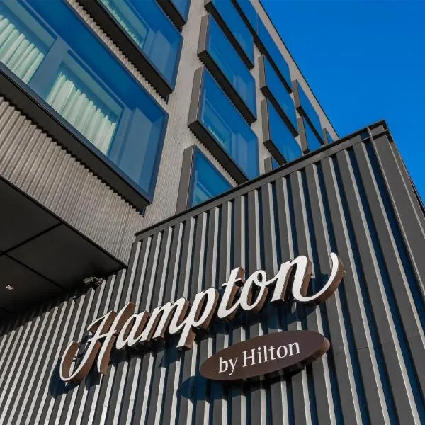 Hampton By Hilton Wroclaw Airport, hotel en Wroclaw