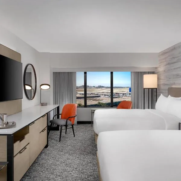 Hilton LAX - photo 2
