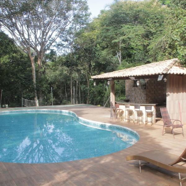 MOTO GP Chácara Shangrilá com 2 chalés 01 sobrado piscina até 13 hóspedes - Foto 4