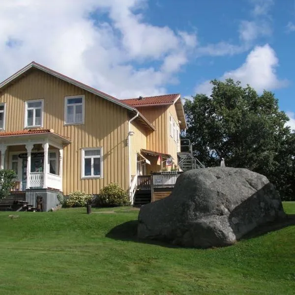 Munkebergs Stugor & Vandrarhem, hotel in Torskebäcken