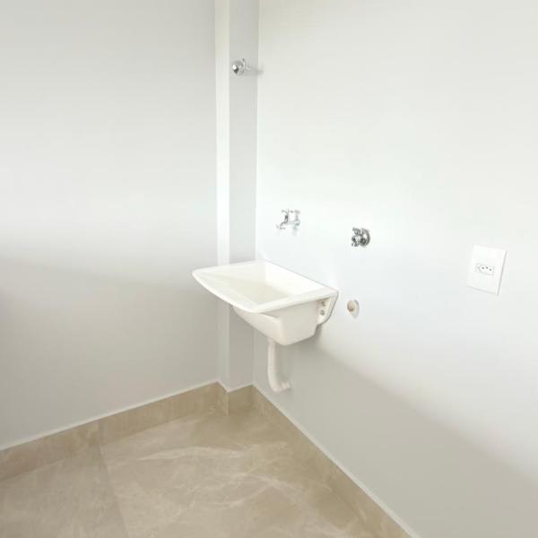 Apto inteiro 1 quarto Novo e aconchegante - Foto 3