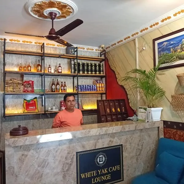 Hotel White Yak Pokhara, Hotel in Pokhara