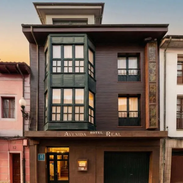 Hotel Avenida Real, hotel Villaviciosában
