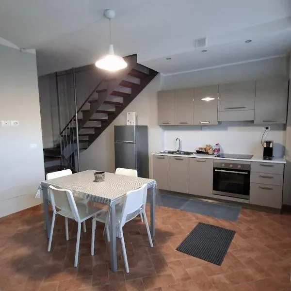 Cà Trifolera Barbaresco Apartament nelle Langhe - DEGUSTAZIONE VINI NELLA NOSTRA CANTINA, ξενοδοχείο σε Barbaresco