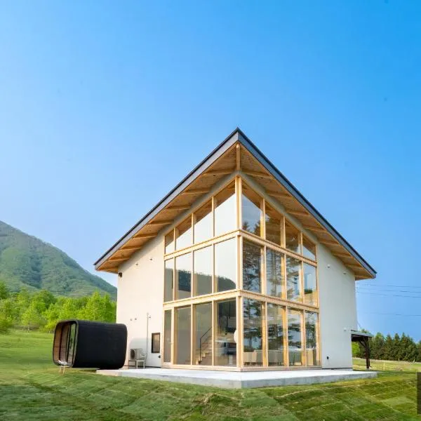 Rusutsu Hills CENTRO, hotel sa Rusutsu