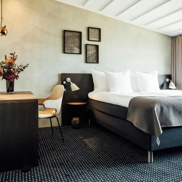 Hotel Føroyar: Tórshavn'da bir otel