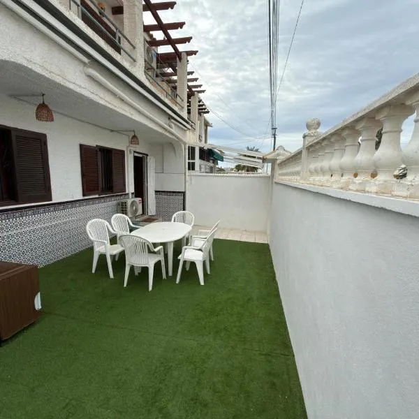 Flamingo Apartman, hotel a Torrevieja