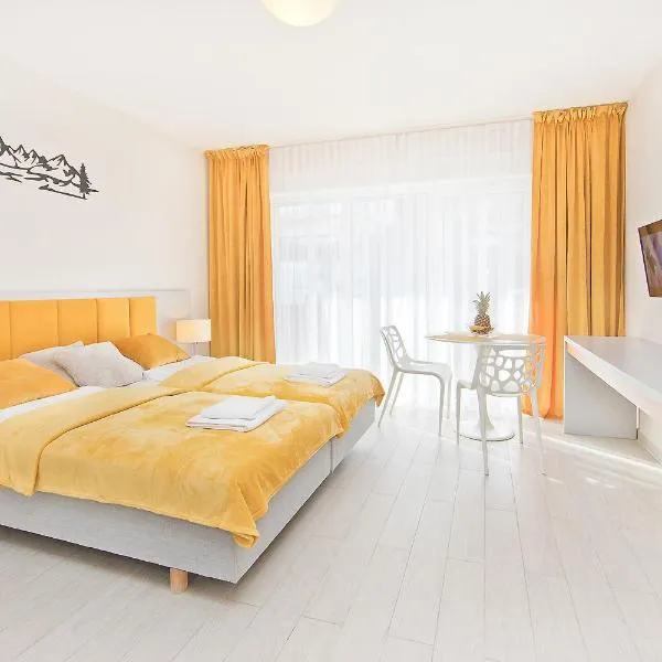 Apartament Miodowy z aneksem - Czarna Góra - Sienna, hotel en Sienna