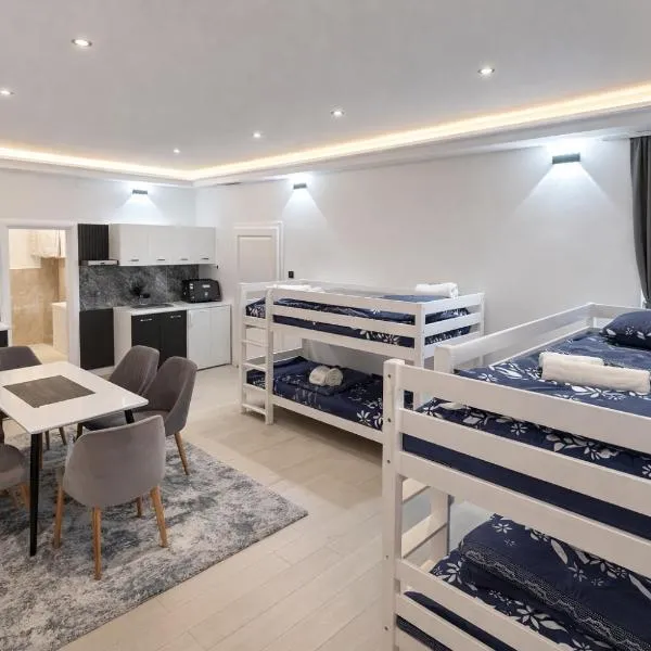 One-bedroom family apartment โรงแรมในบอซันสกาครูปา