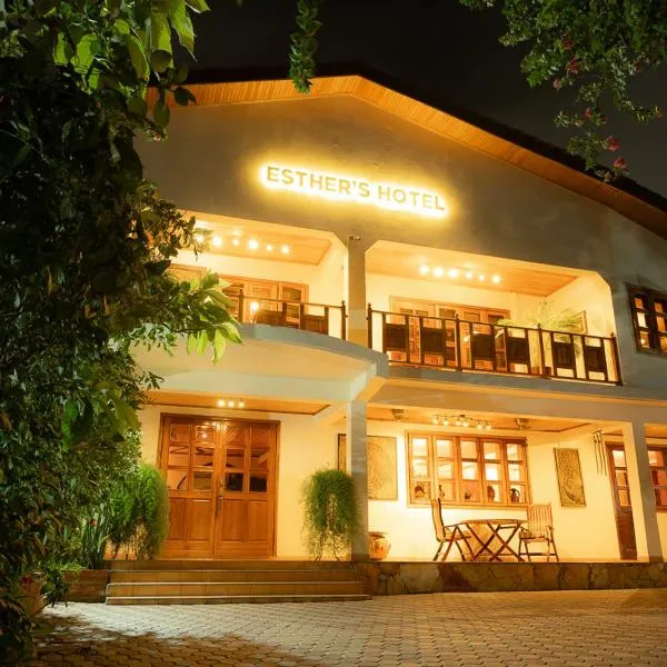 아크라에 위치한 호텔 Esther's Hotel