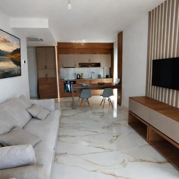 dreams house near the sea, хотел в Рафаиловичи
