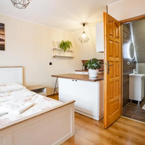 Agrozacisze, hotel Zubrzyca Górnában