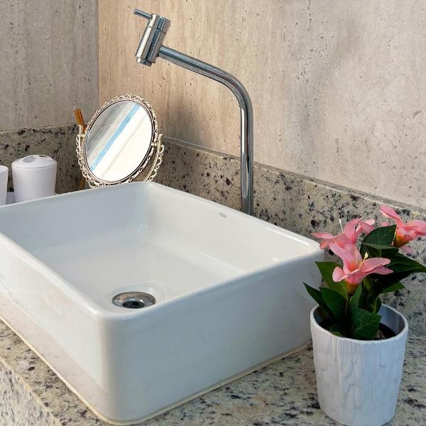 Casa Aconchegante com Piscina e Área Gourmet - Foto 3