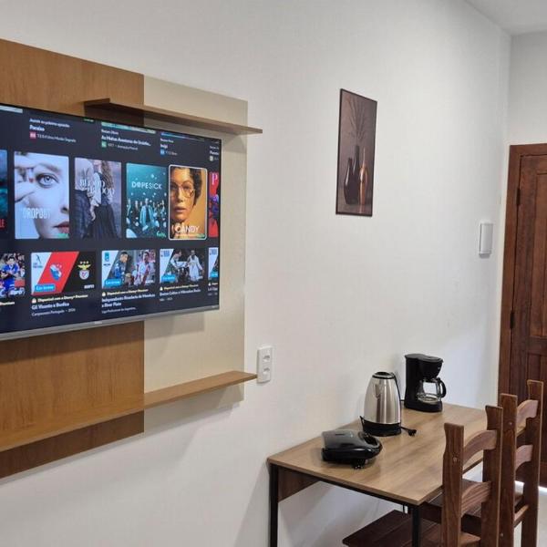 Studio Confortável Wifi Rápido Bem Localizado 4 - Foto 4