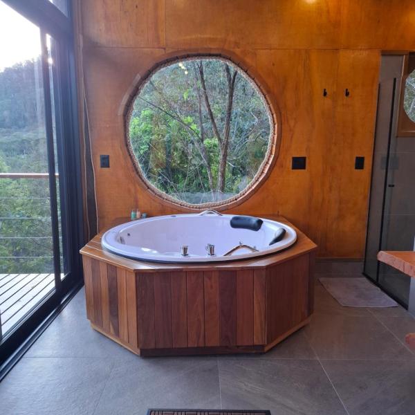 Cabanas Caipora - O melhor do turismo de experiência da Mantiqueira - vista, jacuzzi, lareira, 1h de Campos do Jordão, 3h de SP - Foto 3