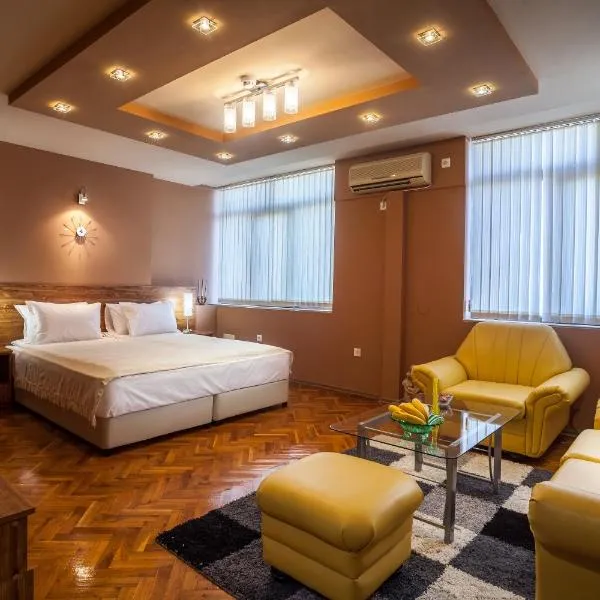 Panorama Top Floor Rooms in Hotel Tundzha、Yambolのホテル