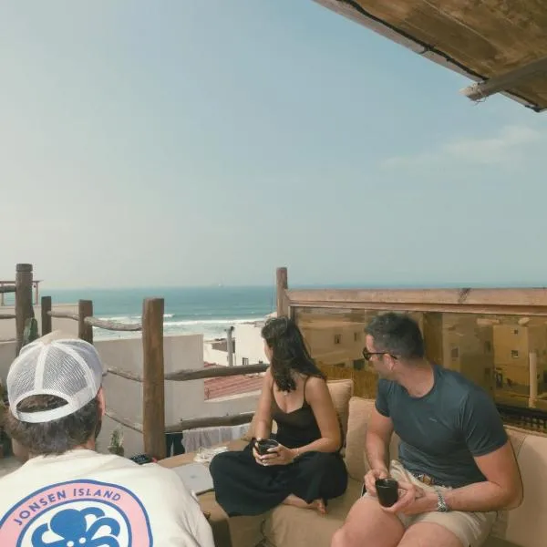 hyle Surfhouse, hotel em Agadir