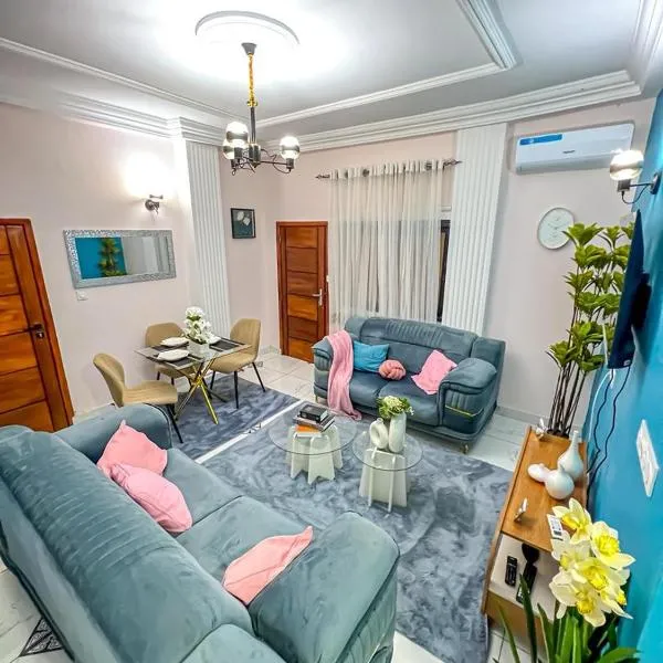 Lita Residence, хотел в Яунде