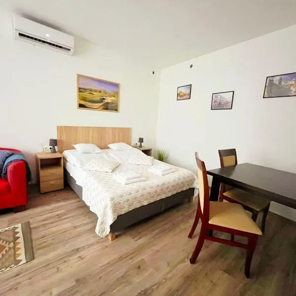 Forum Apartman Szombathely City Center, מלון בסומבטהיי