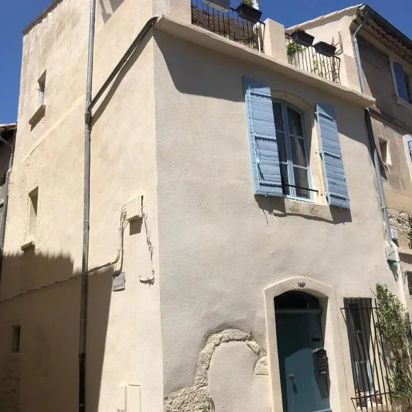 Maison de charme centre historique, hotel di Arles