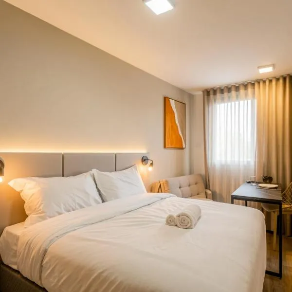 Easy Life Campus PUC by Xtay - Estúdios Completos perto da PUC e centros de eventos, מלון בקוריטיבה