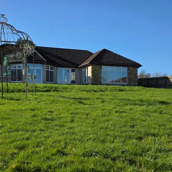 Whitlaw Wood Lodge, Hotel in Hawick
