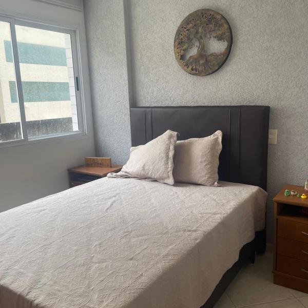 Caioba Comodoro - Apartamento com 3 Quartos a 1 Quadra da Praia - Foto 2