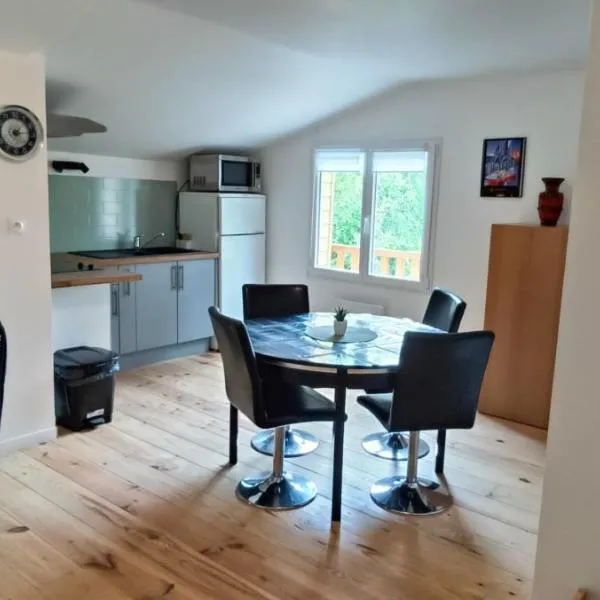 logement indépendant La Houppevillaise, hotel Houppeville városában