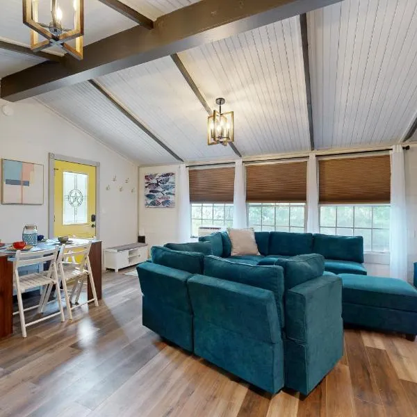 Pottsboro에 위치한 호텔 Lake Texoma House w/ Golf Nearby!