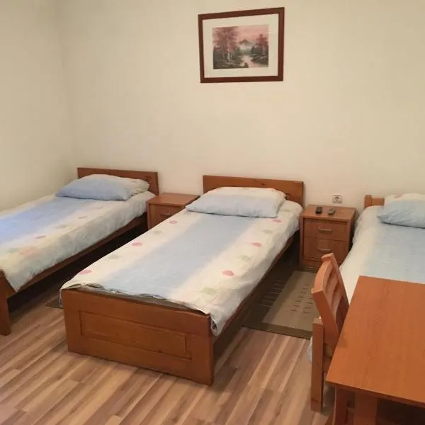 Rooms Dujlović, hotell i Hrvatsko Selo