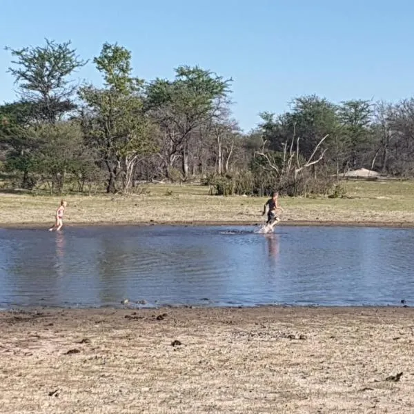 Paradise Camp Game Lodge, hotel sa Grootfontein