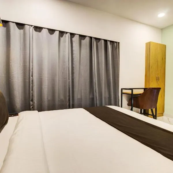 Super Townhouse Rcc Hotel Banjara Hills, hotel v destinaci Hajdarábád