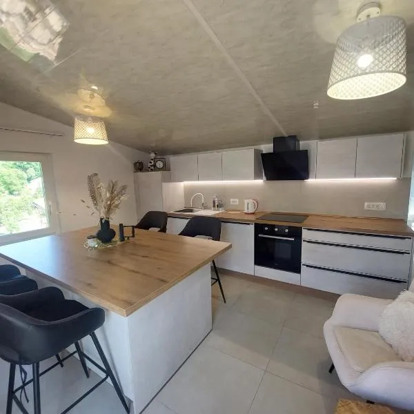 Ester – hotel w mieście Kastav