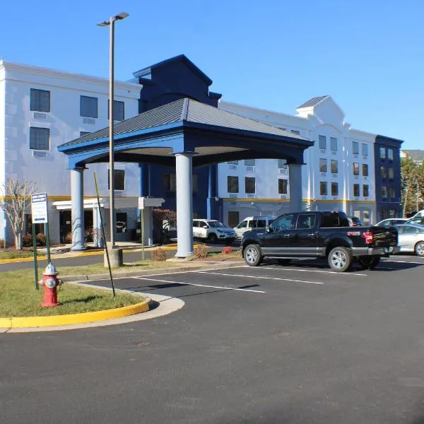 Comfort Suites Dulles Airport, hotel in Chantilly
