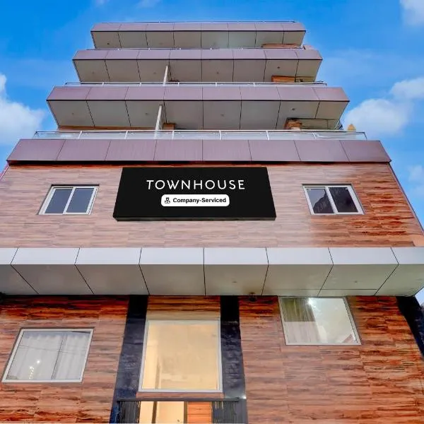 Super Townhouse Varanasi Cantonment Formerly Ayushman Inn, hotell i Varanasi