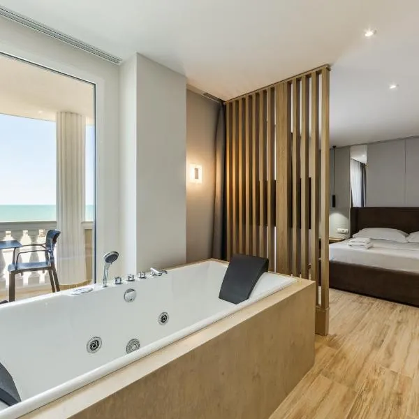 Sea La Vie Suites, hotel a Golem