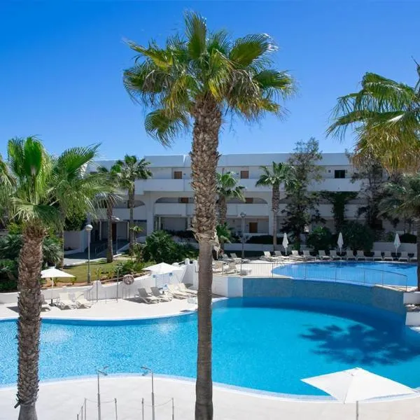 BLUESEA Club Martha's, hotel in Cala d´Or