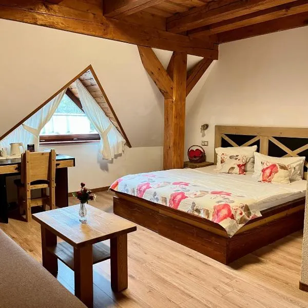 Hotel Strachanovka - Jánska Koliba、リプトフスキー・ヤーンのホテル