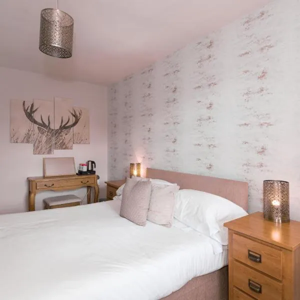 Sandfordarms، فندق في أبليبي