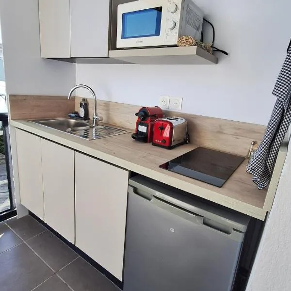 Studio LY'S, hotel em Saint-François