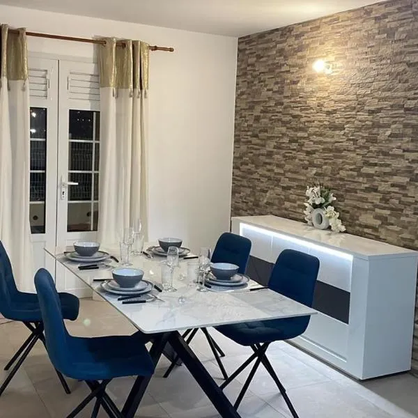 Calme et confort au François proche du bourg, hotel a Le François