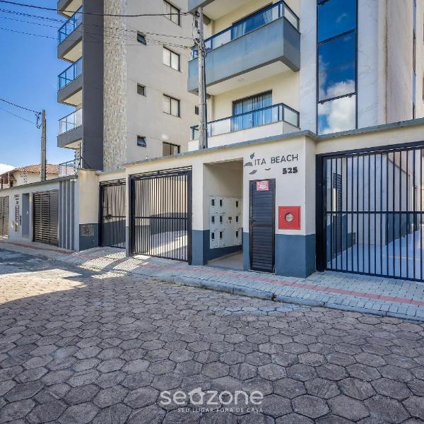 Sinta a brisa do mar nesse condomínio a 220 m da Praia - IBHs