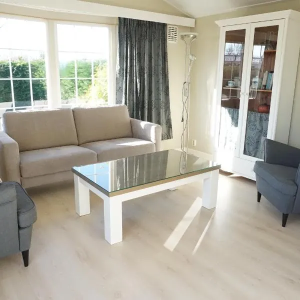 Kustverhuur, Groede, Paarlhof 37, hotel v mestu Groede