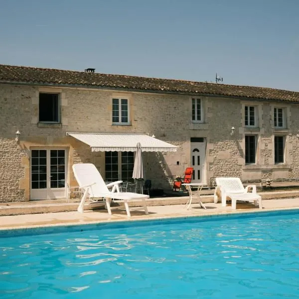 Le clos des vignes, готель у місті Saint-Palais-du-Né