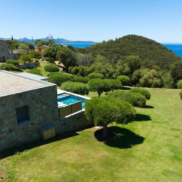 Hôtel U San Daniellu villas et chambres、サン・フロランのホテル