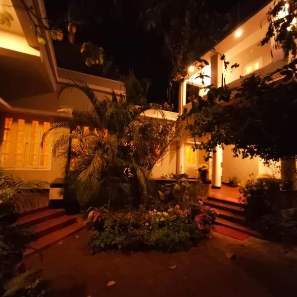 MohorBari Homestay -The 4BR Heritage Peace Retreat, Hotel in Shānti Niketan