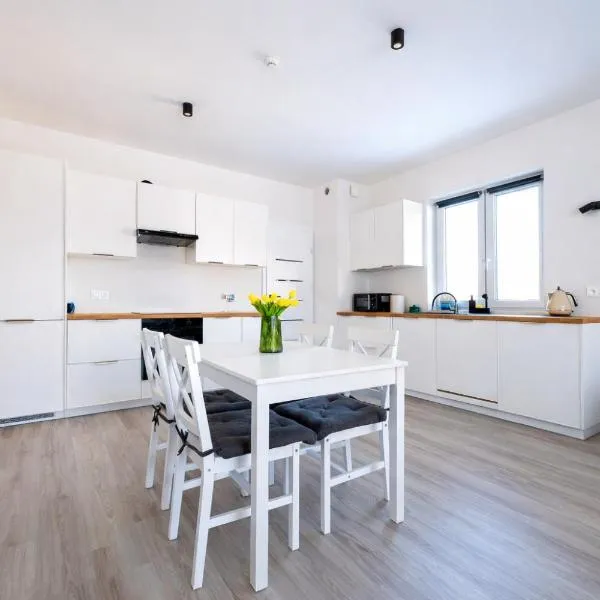 Modern 2023 apartment, hotel v destinaci Kutno